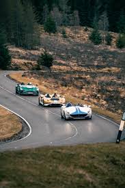 Aston martin vs ferrari race. Speedster Shootout Ferrari Monza Vs Aston Martin Speedster Vs Elva Top Gear