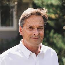 Lowell Wood's Instagram, Twitter & Facebook