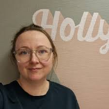 Välkommen Vanessa! Från och med nästa vecka kommer vi att få förstärkning i  vårt team av vår nya kollega Vanessa Backlund. Vanessa läser en  masterutbildning inom HR vid Linköpings Universitet och… |