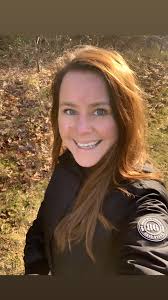 Kelly Van den hurk (@KellyVandenhur1)