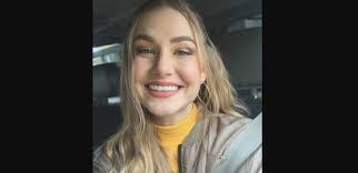 Johnnie Cartwright's Instagram, Twitter & Facebook