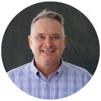 Derrick Spence's Instagram, Twitter & Facebook