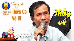 Nửa đêm nghe anh hát chỉ có biết ôm gối mà khóc