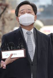 野 文, 대법원장 만남…윤석열 기각하고 정경심 살리란 의중. Bibzt0hcz1sbym