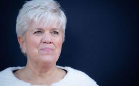 Mimie mathy est une actrice, scénariste française. Mimie Mathy A Nouveau Dans La Peau D Une Flic Pour France 3 Le Parisien