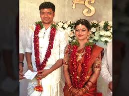 Actress Anandhi Secret Wedding Is She Married Tollywood She is unmarried and hindu by. actress anandhi secret wedding is she