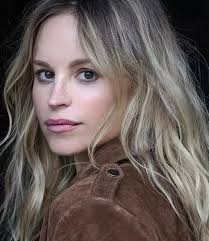 Katrine de candole ретвитнул(а) tallulah sheffield. Katrine De Candole Biography