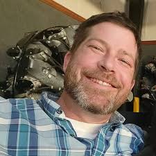 A 12ft bronze statue of a plus-size Black woman now stands tall in Ontario,  celebrating unapologetic confidence and diversity.