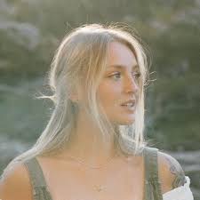 Brianna Walston (@briwalston) • Instagram photos and videos