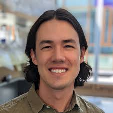 Robert Lampe's Instagram, Twitter & Facebook