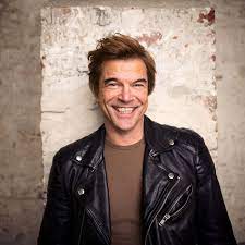 He is best known as the lead vocalist of die toten hosen, a german punk rock band. Frankfurt 2020