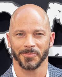 Loren's Terrifying Behavior