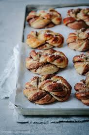 Das Beste Rezept Fur Kanelbullar Zimtschnecken Zum Verlieben Rezept Rezepte Gute Rezepte Zimtschnecken