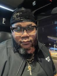 RESPECT Yaba Head Driver GAME CHANGER On First Position from Nakonde  Boarder Touch Down Lusaka City . Mr David Simfukwe Alongside Kangwa The  Host 🤎🤎🤎🤎