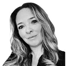 Nancy Lara's Instagram, Twitter & Facebook