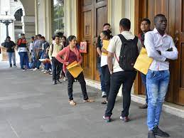 La pandemia no de tregua, por esta razón el msp se vio en la necesidad de proceder con la contratación de equipos de respuesta rápida (err). Mas De 160 000 Pierden Empleo Pleno En Ecuador Politica Noticias El Universo