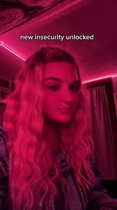 this sound scares me but side profile smile trend i guess lmao