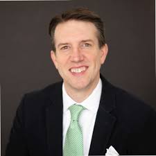 I don't recall the last time I listened to a podcast so full of critical  insights.