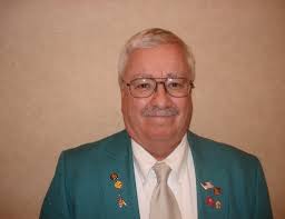 GET HOOKED ON ELKDOM”