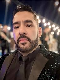 Saludos desde Tijuana de sus amigos de LA BANDA DEL MANGO , Desde donde nos  saludan??