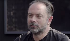 Egész kicsiből indultam, alkalmazott voltam. Zsidro Tamas Egy Ego Rozsaval Bucsuztatta Dobo Kataval Valo Kapcsolatat Szakitasuk Utan Szmo Hu