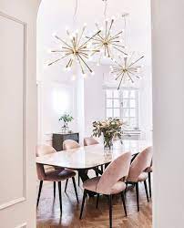 This Space Is So Pretty Love How Bright It Is And Those Pink Chairs Are Perfect For Any Dini Minimalist Dining Room Dining Room Inspiration Modern Dining Room
