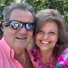 What are some good family vacation spots in the US?