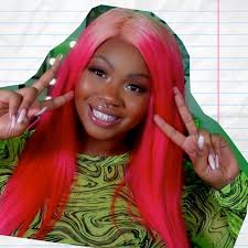 Paige Christie's Instagram, Twitter & Facebook