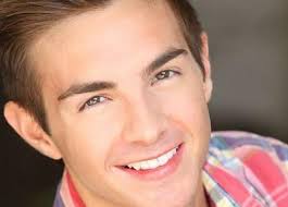 凯莱布·霍夫曼