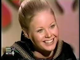 Let's All Bowl With Mary Lou