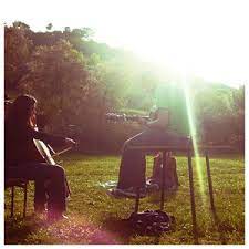 Andrews, but eventually found that his calling was in theatre. Ian Hooper Biography Last Fm