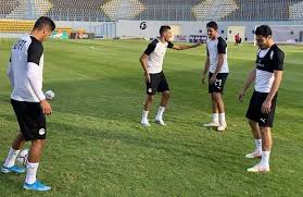 أكد طاهر محمد طاهر، نجم فريق الأهلي المصري، أن مباراة بايرن ميونخ كانت صعبة، في ظل كوكبة النجوم التي يضمها بطل أوروبا. Ø¥ØµØ§Ø¨Ø© Ø·Ø§Ù‡Ø± Ù…Ø­Ù…Ø¯ Ø·Ø§Ù‡Ø± ÙÙŠ Ù…Ø±Ø§Ù† Ø§Ù„Ù…Ù†ØªØ®Ø¨ Ø¨ÙˆØ§Ø¨Ø© Ø§Ù„Ø´Ø±ÙˆÙ‚ Ù†Ø³Ø®Ø© Ø§Ù„Ù…ÙˆØ¨Ø§ÙŠÙ„