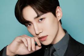 Karakter Lee Junho di King The Land Sukses Dobrak Stereotip Drama Romcom  Karena Hal Ini!