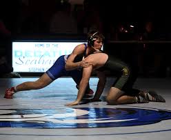 Decatur wrestling handles Queen Anne's to win at home