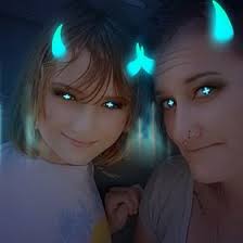 Mandy Marion (AmandaJoVanHorn)