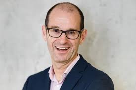 Guntram Weipert General Manager des Steigenberger Parkhotel in Düsseldorf:  Tageskarte