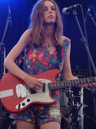 Ellie rowsell!!!!she should be cloned so more of us could have her, i mean, so i could have her. Ellie Rowsell Wolf Alice Playing Guitar By Dabadalia On Deviantart