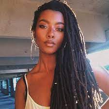 Question For Y All What S The Weirdest Question Someone S Asked You About Your Hair Cause Wheeww Chile Li Hair Styles Black Women Hairstyles Ombre Hair
