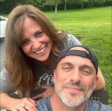 At Peet's, Pride Month is a meaningful moment for our team to come  together, amplify LGBTQ+ voices, and give back to an organization chosen by  our Pride Alliance. 🌈 Swing by a