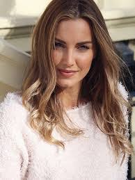 Jessica Munro's Instagram, Twitter & Facebook