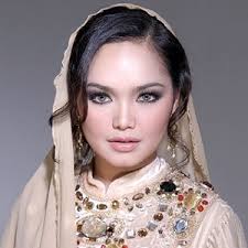 Bukit antarabangsa, gombak selangor jenis. Profil Siti Nurhaliza Yaitu Biodata Profil Pribadi Data Keluarga Wowkeren Com