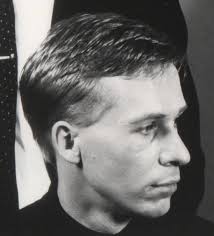 Very sad to learn that Stephen Luscombe has died. A founder-member of  synth-pop outfit Blancmange, he had been suffering from ill health for some  time. His legacy continues via the classic music