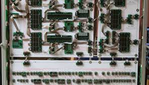 James newman is the author of this new book, a journey across time: Rekord 10 M Breiter 16 Bit Computer Aus Diskreten Bauteilen Elektor Magazine