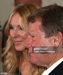 Dr. Ursula Jacob and actress Alana Stewart arrive at the premiere of...  News Photo