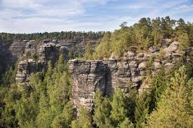 Švýcarsko patří mezi nejvyspělejší a nejbohatší země světa. Narodni Park Ceske Svycarsko Stockfoto Bild Von Saxon Pfad 58786232