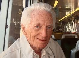 Ann Kruszewski's Instagram, Twitter & Facebook