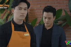 Phim hướng dương ngược nắng tập 24 phần 2 có một số tình tiết hấp dẫn khi châu hẹn gặp phúc để nói lời cảm ơn và tặng quà thì trong tập này, hoàng và kiên đã thương lượng để bán công ty hoàng đế và đối tác sau khi ép giá không được đã đồng ý mua lại theo đúng ý của hoàng. Say0epggchx3bm