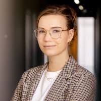 800+ "Renner" profiles