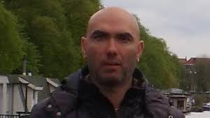 El concejal de Huarte Fran Espinosa se enfrentará a Laura Pérez para  liderar Podemos Navarra