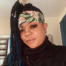 Nadine Mcgregor's Instagram, Twitter & Facebook